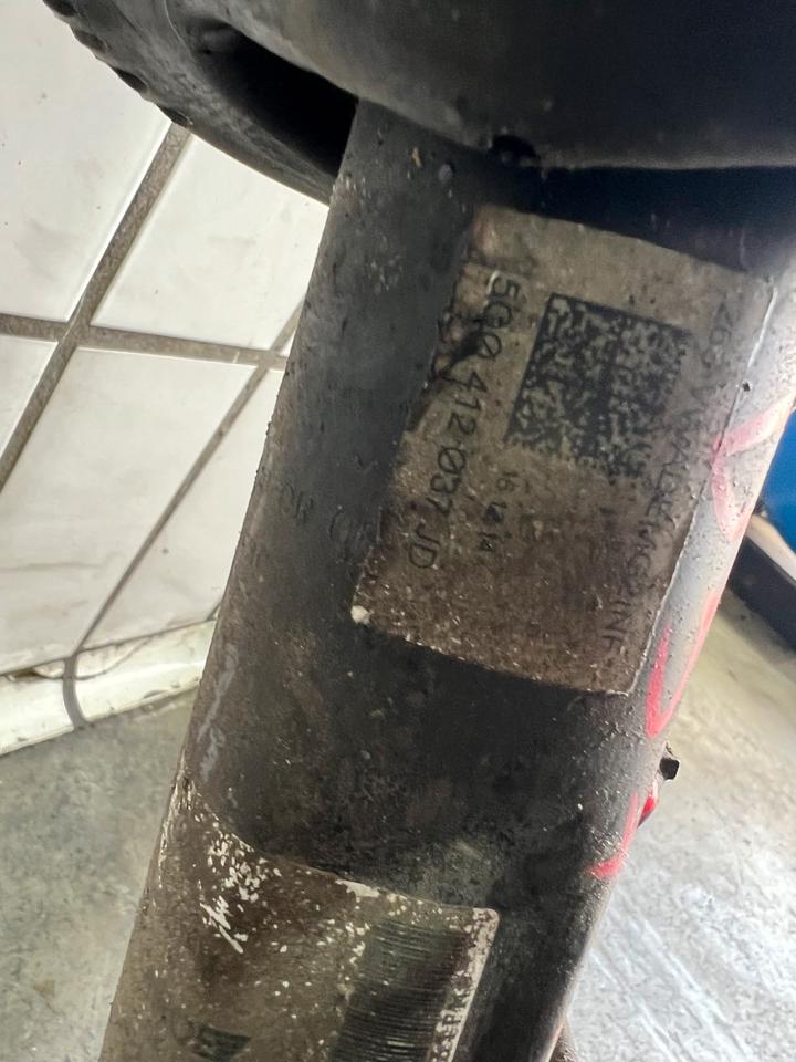 VW Golf 7 VII GTI Achsschenkel Radnabe Stoßdämpfer Vorne – Bild 17