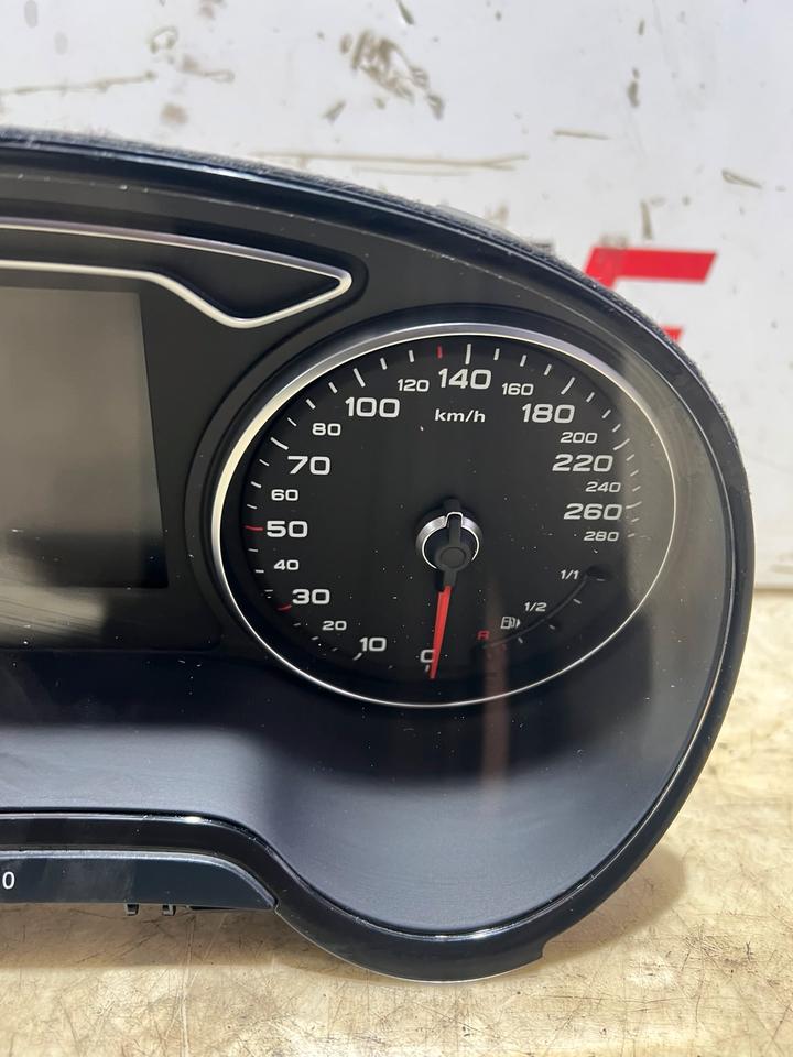 Audi A3 8V Tacho Tachometer Kombiinstrument 8V0920870J – Bild 3