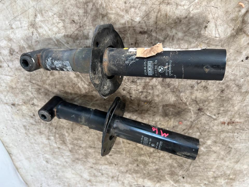 BMW 8er E31 Pralldämpfer Vorne 51111940729 1940729 – Bild 4