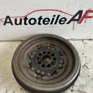 VW Audi TT 3.2 V6 DSG Schwungrad Schwungscheibe 022105266S