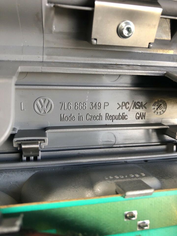 VW Touareg 7L Innenraumleuchte Leseleuchte 7L0868403 – Bild 7