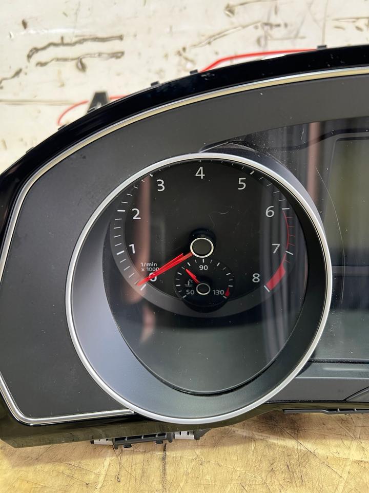 VW Passat B8 3G Tacho Tachometer Kombiinstrument 3G5920640 – Bild 2