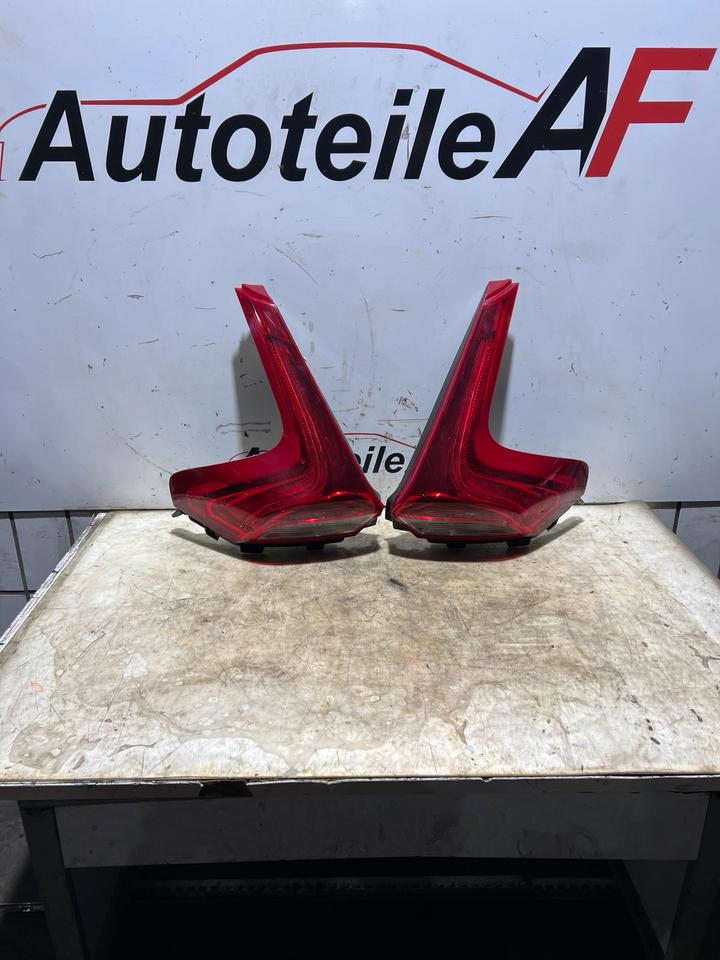 Volvo V40 D4 Rückleuchte Heckleuchte Leuchte Hinten