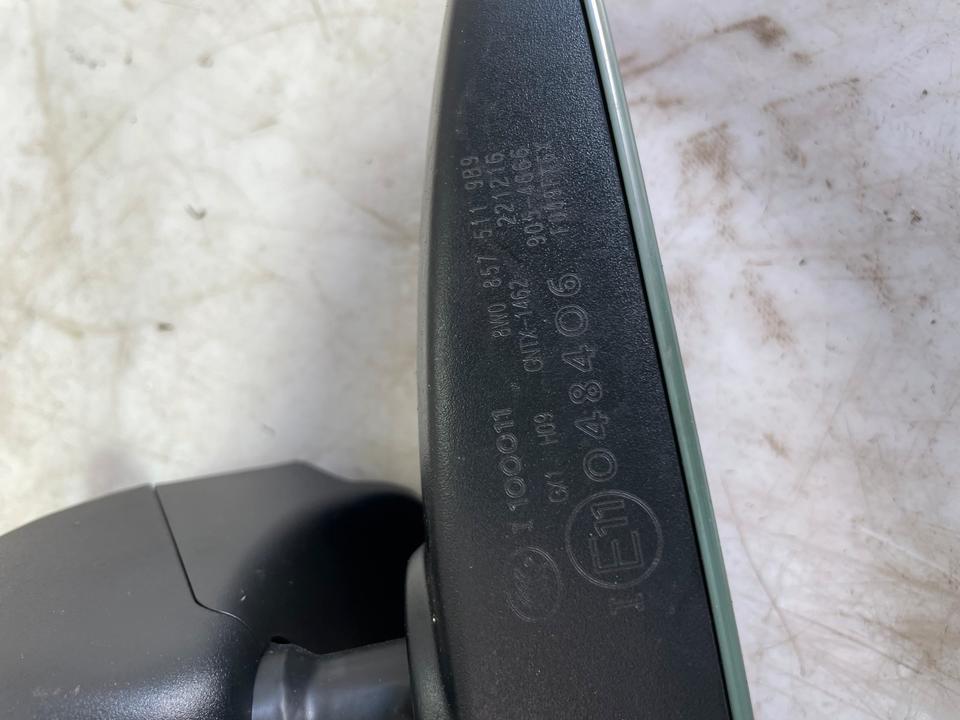 Audi A4 B9 8W Spiegel Innenspiegel Vorne 8W0857511 – Bild 3