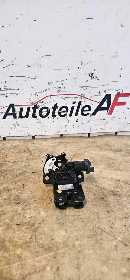 Audi A3 8P Heckklappenschloss Schloss Hinten 8P4827505A