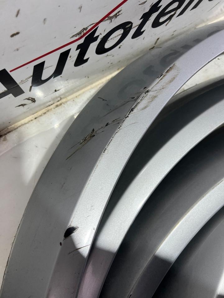 Audi A6 4B Spoiler Leisten 4Z7853818 – Bild 8