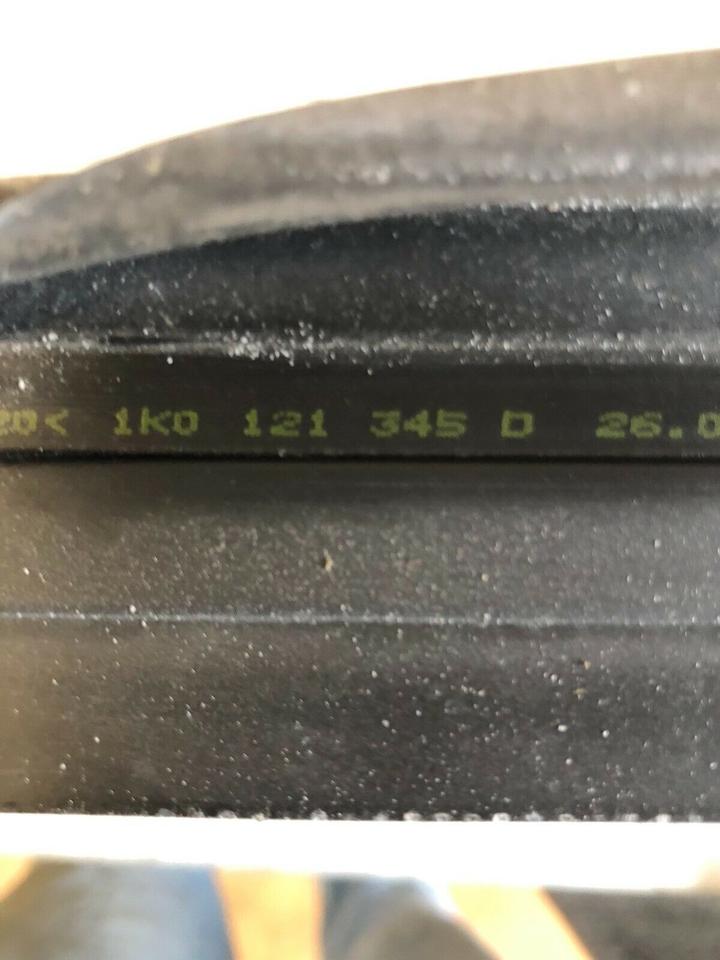 VW Touran 1T2 1.4 TSI Ladeluftkühler Turbokühler 1K0121345D – Bild 4