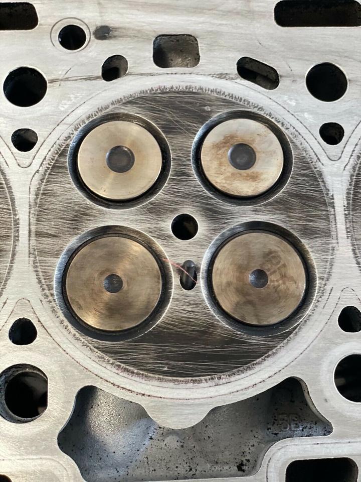 BMW 1er 3er 5er F10 F20 F30 2.0D B47D20A Zylinderkopf Nockenwelle – Bild 19