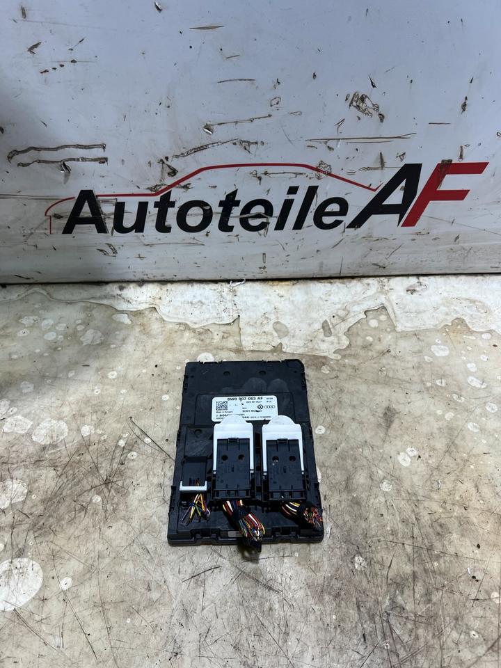 Audi A4 B9 8W Bordnetzsteuergerät Komfortsteuergerät 8W0907063AF