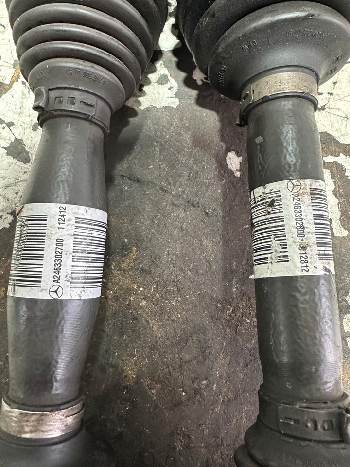 Mercedes W246 B180 Antriebswelle Vorne A2463302700 A2463302800 – Bild 7