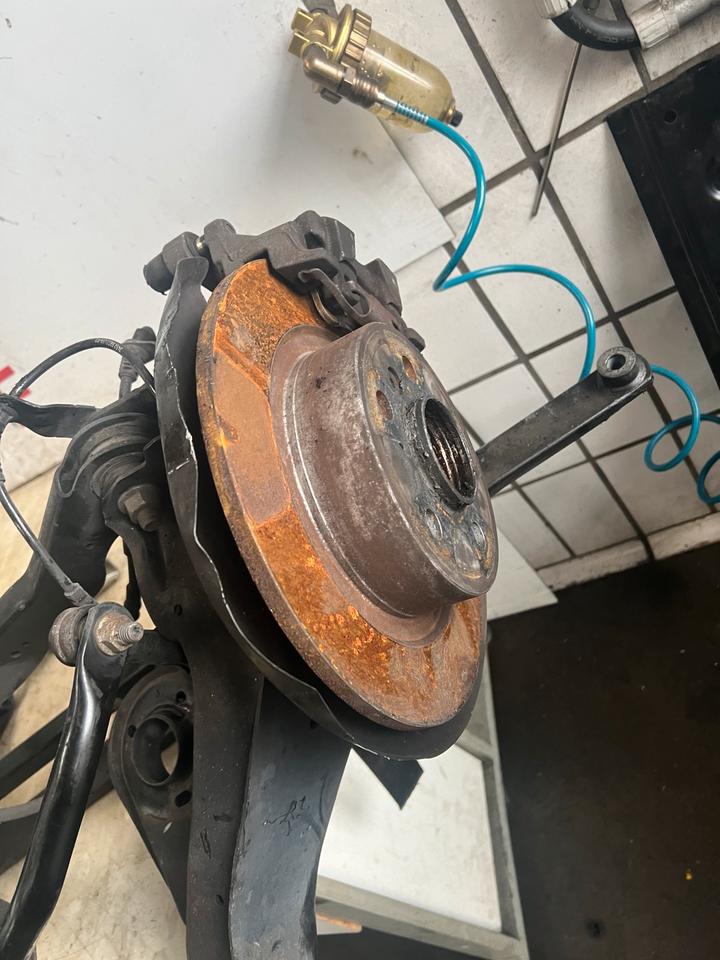 Mini Clubman S F54 Hinterachse Achse Achsträger Träger Achskörper – Bild 5