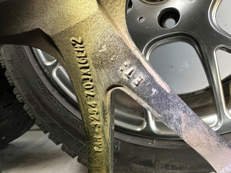 Audi TT 8J MoTec Felgen Reifen Runflat 205/55R16 7.0Jx16 – Bild 10