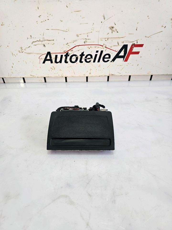 Audi A3 8V S3 RS3 Display MMI Bildschirm Navi 8V0857273N