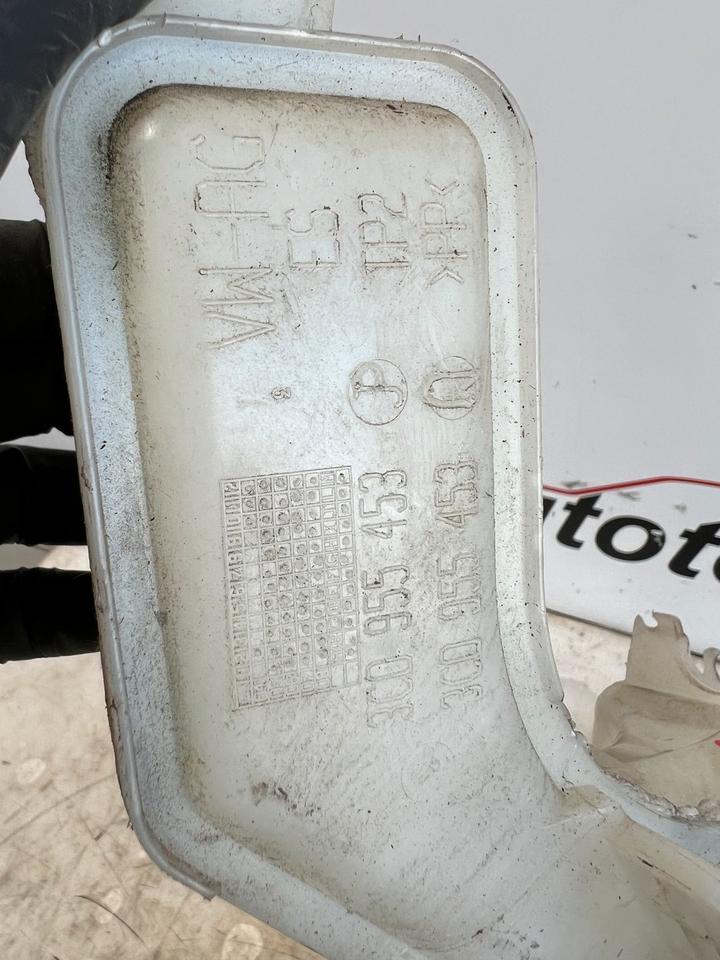 VW Passat B6 3C Wischwassertank Wasserbehälter 3C0955453 – Bild 4