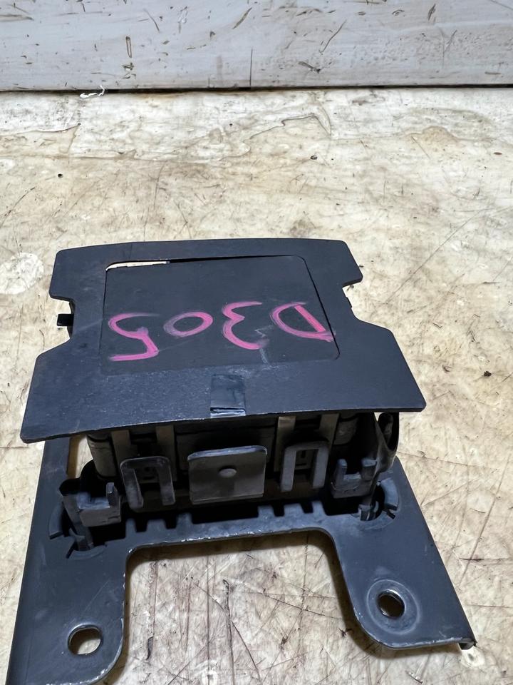 VW Golf 7 VII Touran 5T Radarsensor Abstandsregelung 5Q0907561A – Bild 4