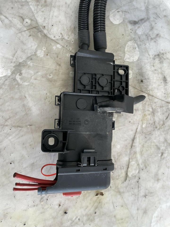 BMW 7er E65 E66 Batterie Pluspol Sicherungskasten 8387568 – Bild 8