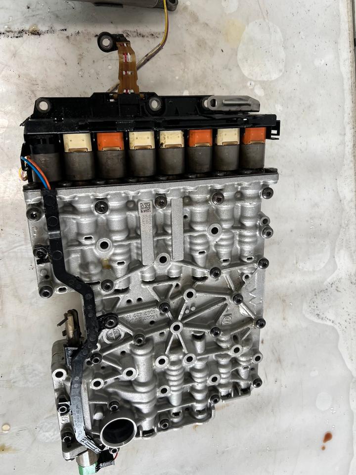 BMW 3er F30 F31 328i 8HP-45 Mechatroik Schiebekasten 1087327175 – Bild 3