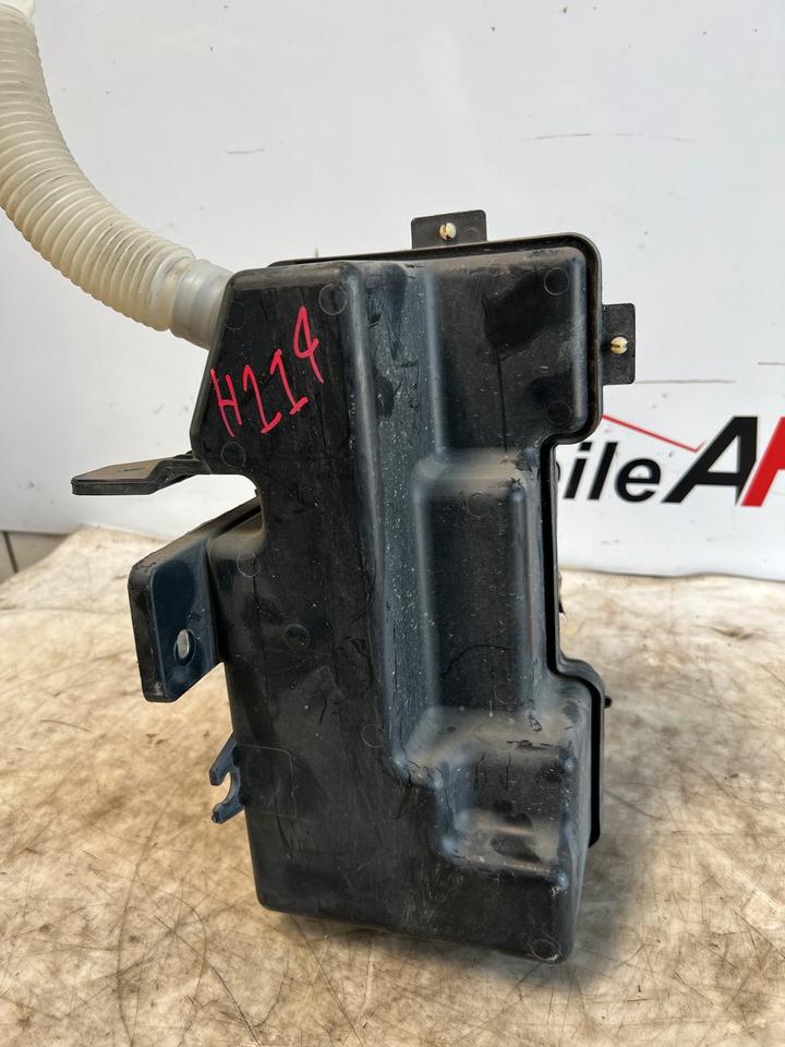 VW Sharan 7N Tiguan Wischwassertank Wasserbehälter 5N0955453 – Bild 2