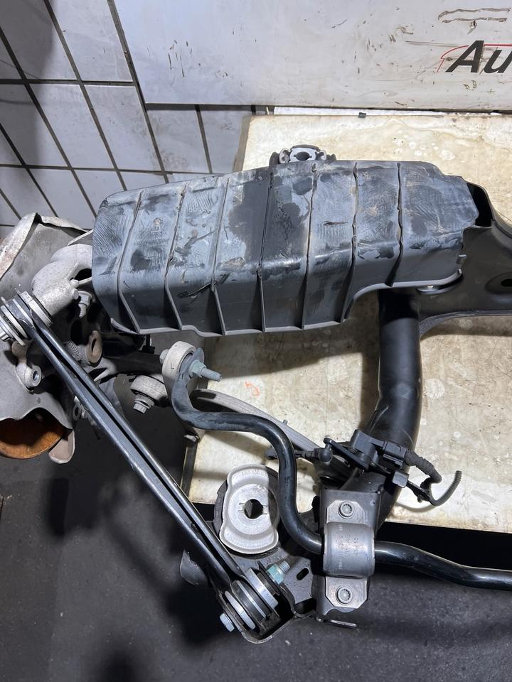 Audi A4 B9 8W Hinterachse Achse Träger Hinten 8W0505235AA – Bild 9