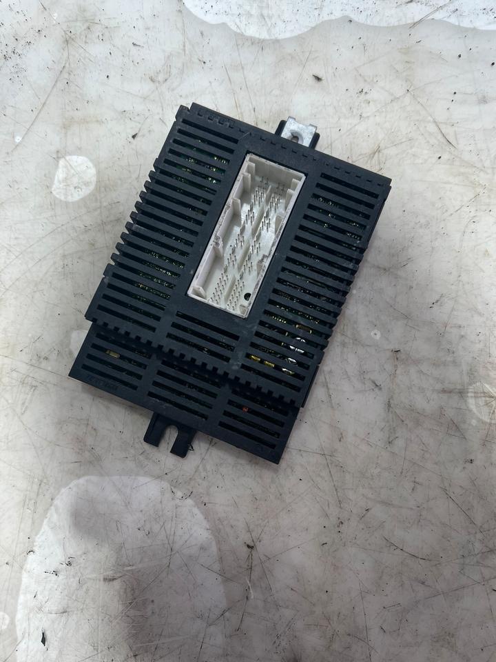 BMW 5er E60 E61 Elektronisches Modul Steuergerät 9112630 – Bild 4