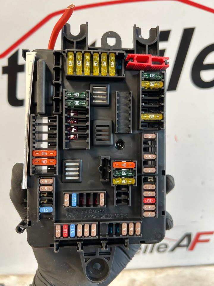 BMW 1er F20 Steuergerät Sicherungskasten Zentralelektrik 92611110 – Bild 5