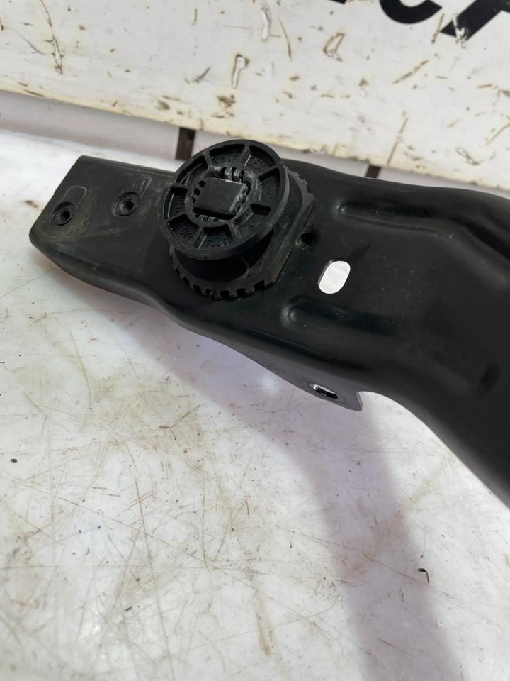 Mercedes E Klasse W212 S212 Scheinwerfer Halter Träger 212620028 – Bild 5