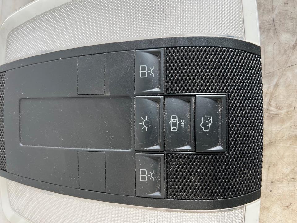 Mercedes W204 S204 Leseleuchte Innenleuchte Leuchte A2048202001 – Bild 4