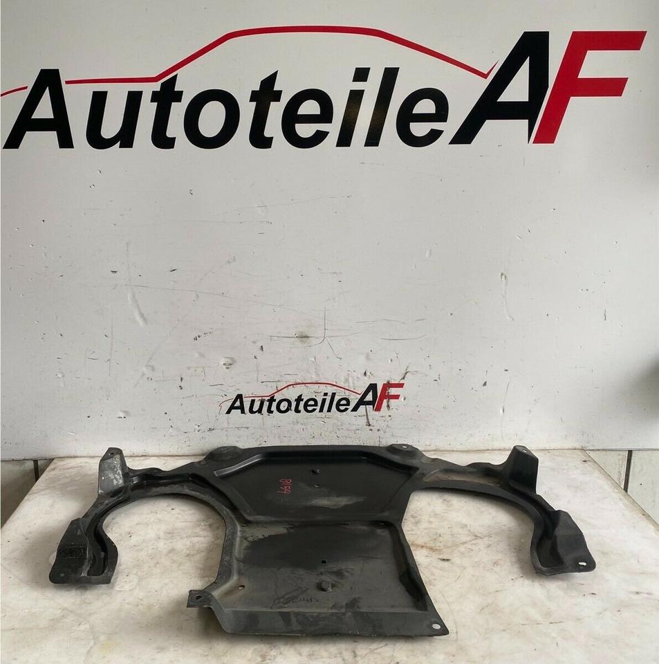 Mercedes CLS W218 Unterbodenverkleidung Verkleidung A2125243130