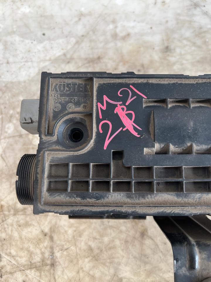 BMW 7er F01 F02 Stellmotor Steuergerät Feststellbremse 6797789 – Bild 2