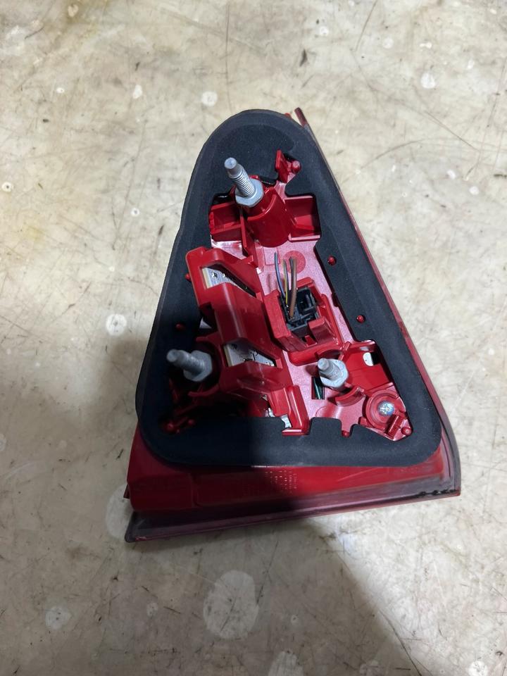 Audi A5 8T Facelift Rückleuchte Heckleuchte Innenleuchte Hinten – Bild 9