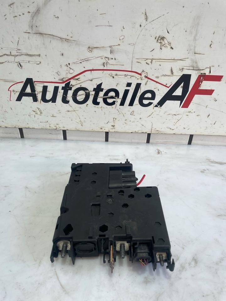 Mercedes E Klasse W212 Startbox Sicherungskasten A2125400581