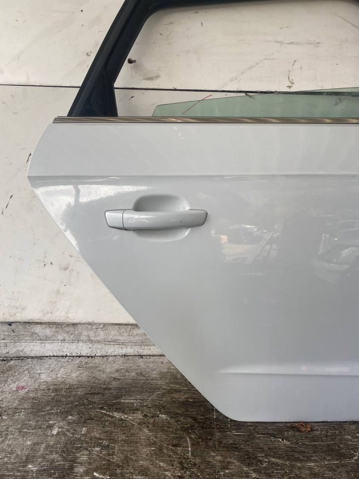 Audi A3 8V Sportback Tür Hinten Rechts Komplett LS9R – Bild 8