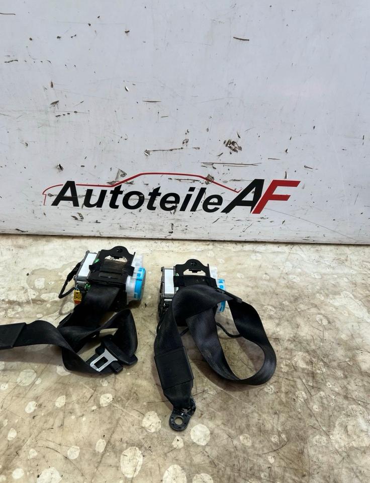 Audi TT 8J Sicherheitsgurt Gurt Gürtel Vorne 8J8857705D
