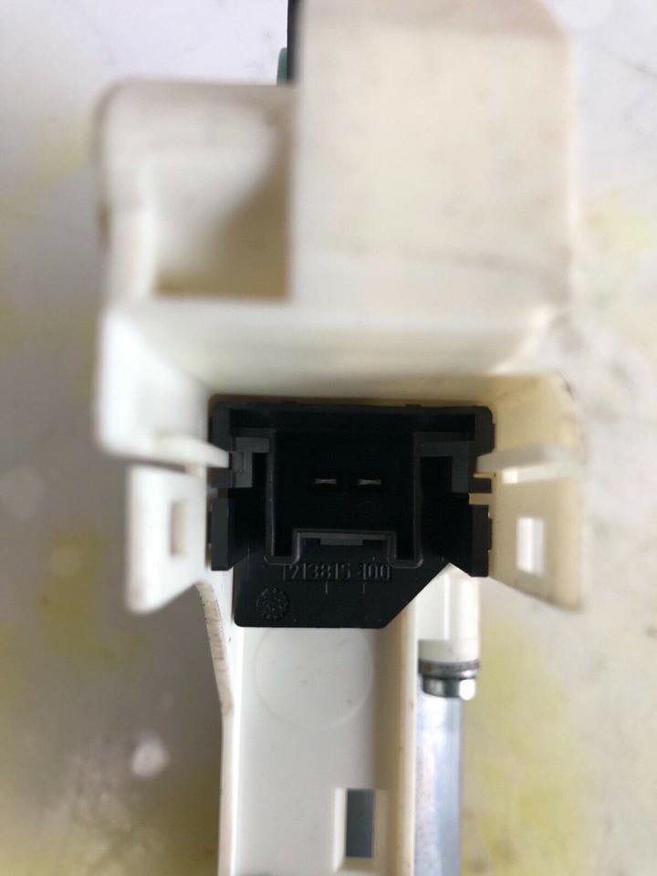 Audi A1 8X Fensterheber Motor Vorne Rechts 8K0959802C – Bild 3