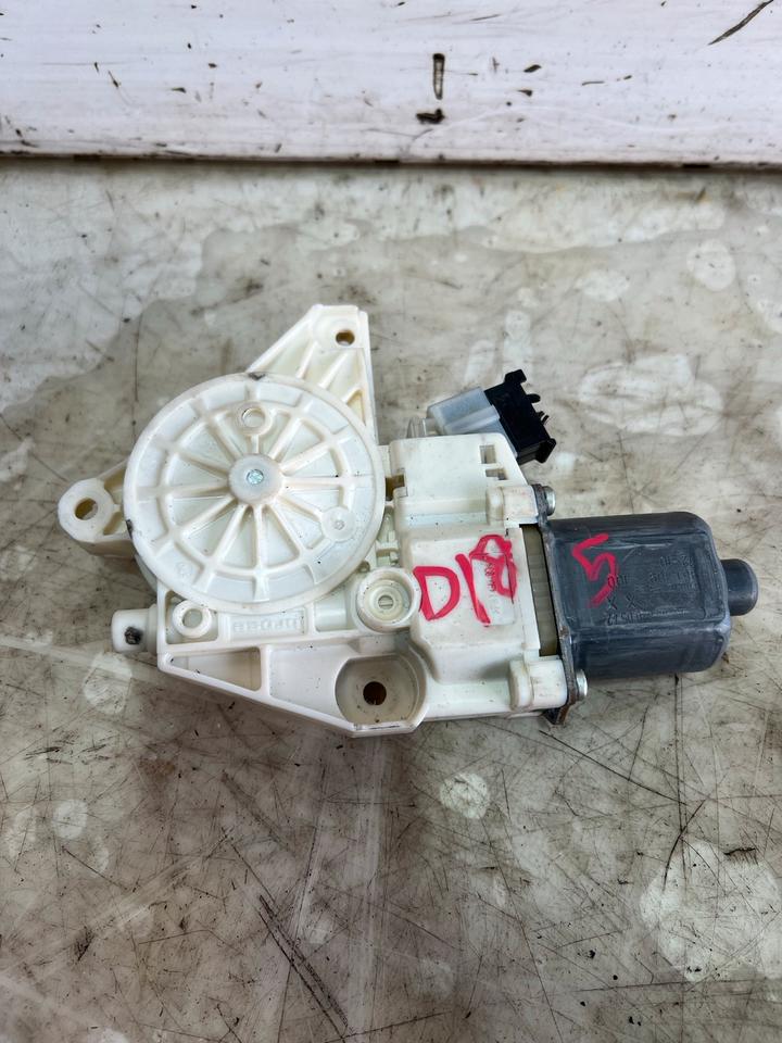 Mercedes W204 Fensterheber Motor Hinten Links A2048200542 – Bild 2