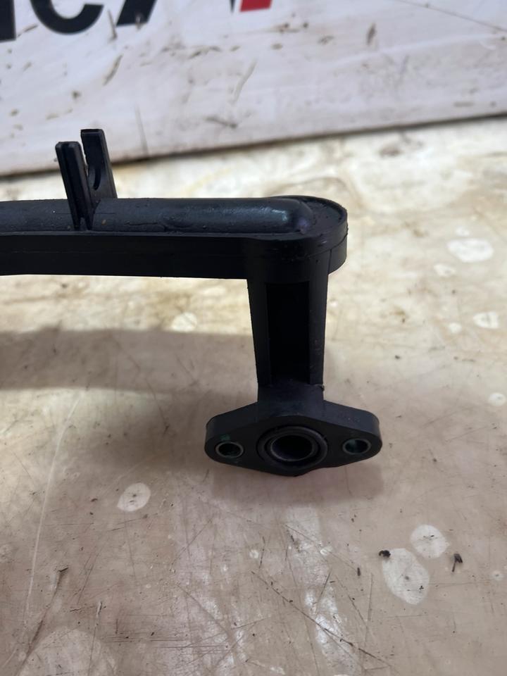 Jaguar Range Rover Sport L494 Rohr Kühlmittel 8W93-18N348-AB – Bild 4