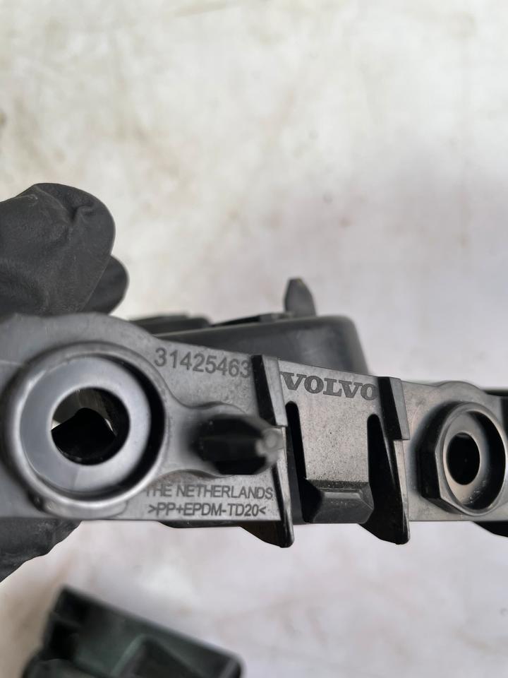 Volvo V60 Stoßstangen Halter Träger Vorne 31425463 31425464 – Bild 9