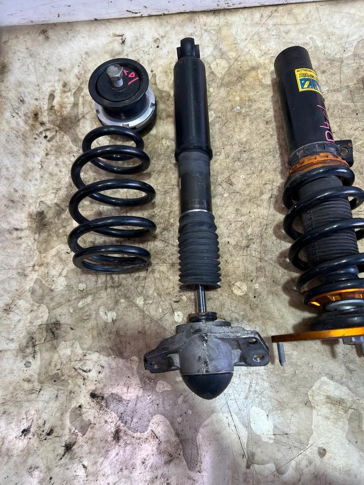 VW Touran 1T3 GP2 Gewindefahrwerk Fahrwerk Stoßdämpfer Federbein – Bild 5