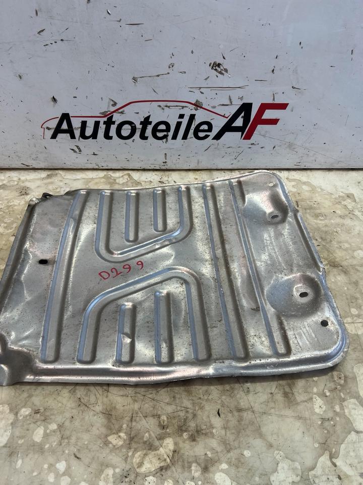 VW Touran 5T1 Unterbodenschutz Hitzeschutz 5QA825230