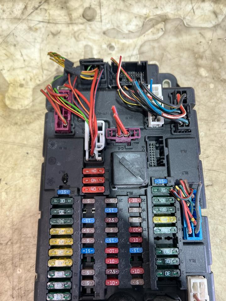 Mini Countryman R60 R61 Sicherungskasten Modul Junction 9809589 – Bild 3