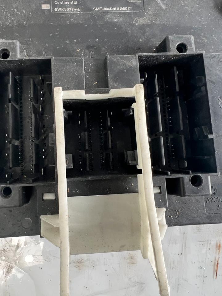 VW Golf 7 VII Steuergerät 5Q0937085R – Bild 3