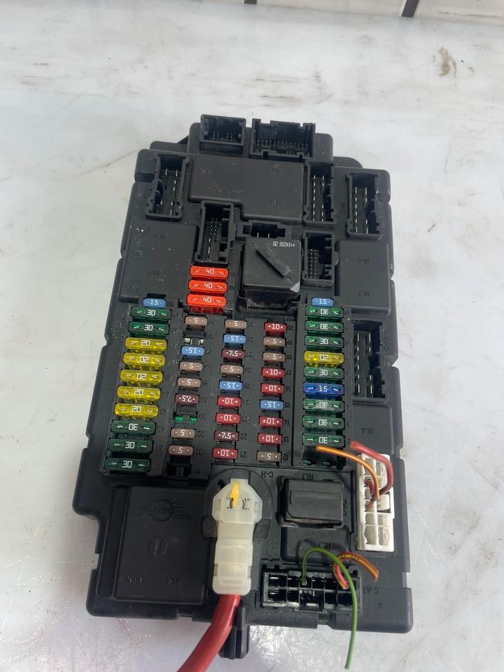 Mini Countryman R60 Zentralelektrik Sicherungskasten 9813233 – Bild 2