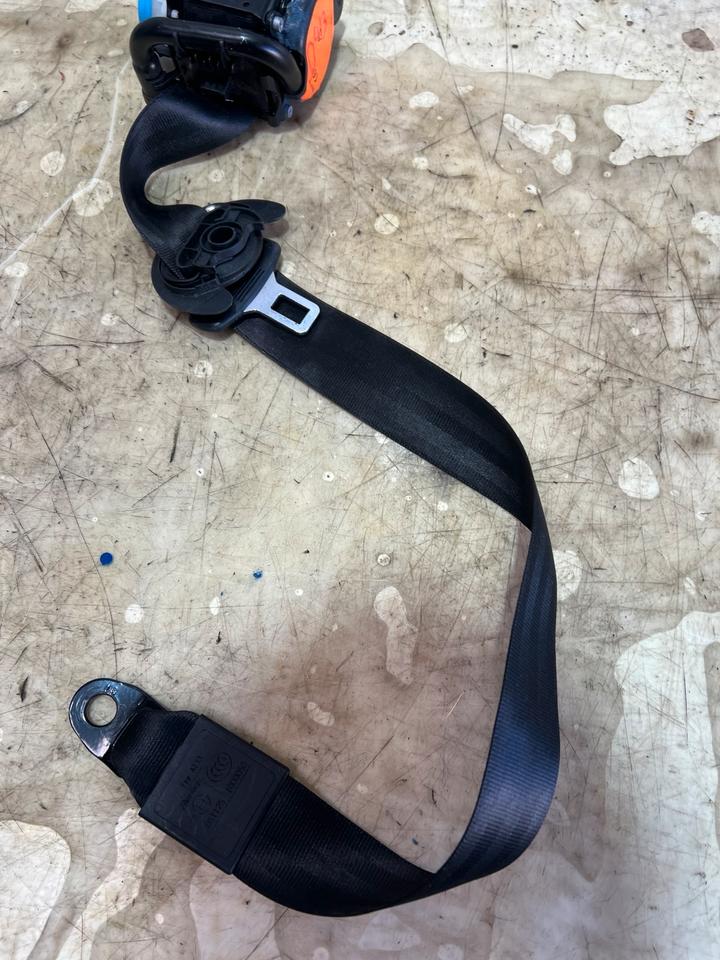 Audi Q3 8U Gurt Sicherheitsgurt Vorne Rechts 8U0857706A – Bild 3