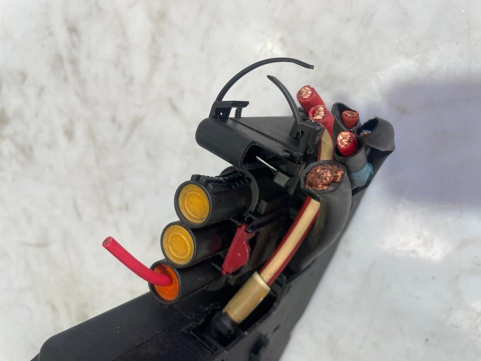 Mercedes E Klasse W212 Startbox Sicherungskasten A2125400581 – Bild 4