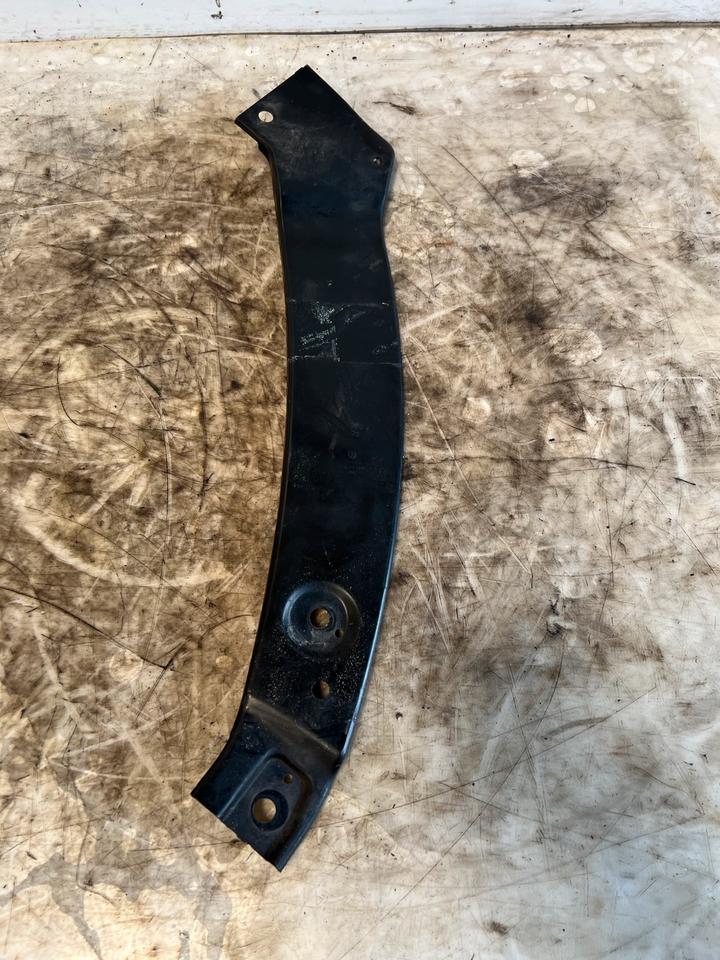 VW Tiguan 5N Scheinwerferhalterung 5N0806929A 5N0806930A – Bild 7