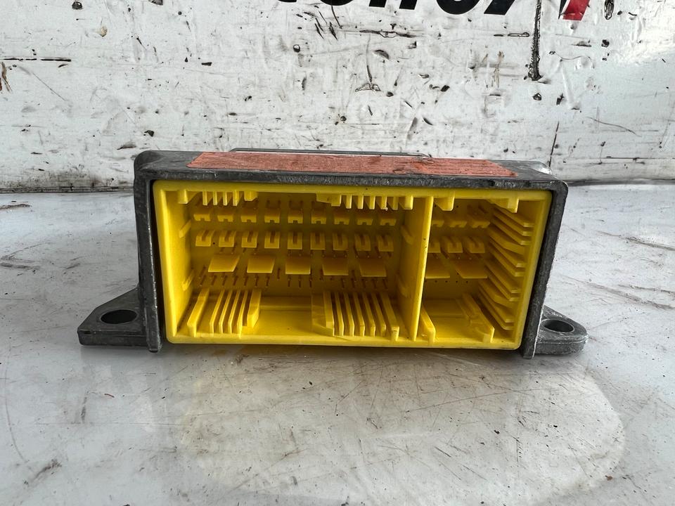 Mercedes W221 Airbagsteuergerät Steuergerät W2218200985 – Bild 4