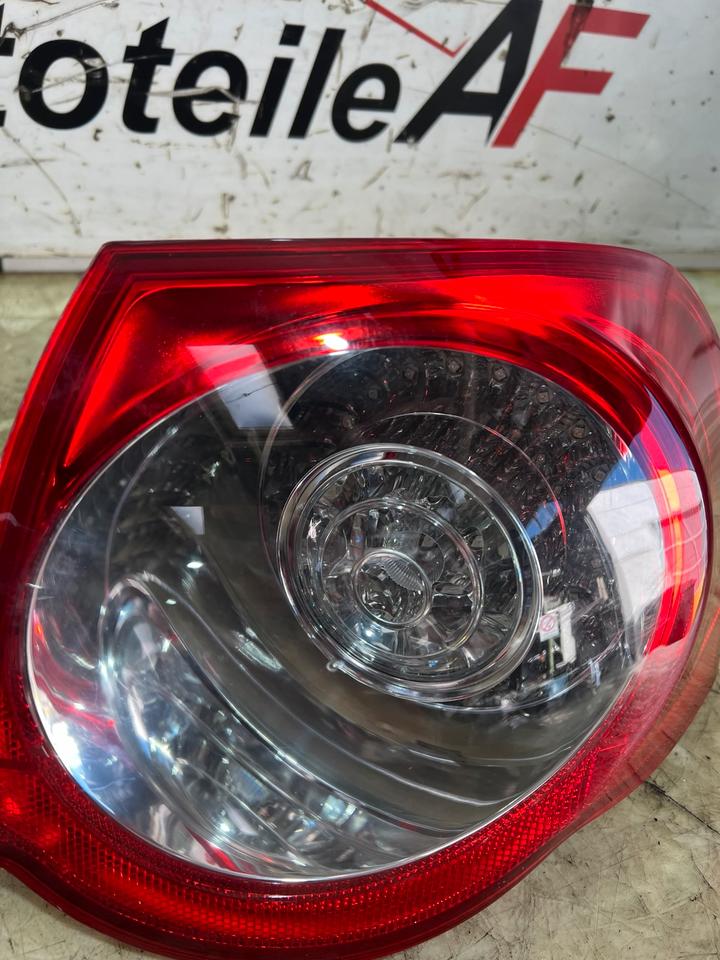 VW Passat B6 3C Variant Heckleuchte Rückleuchte Leuchte Hinten – Bild 2