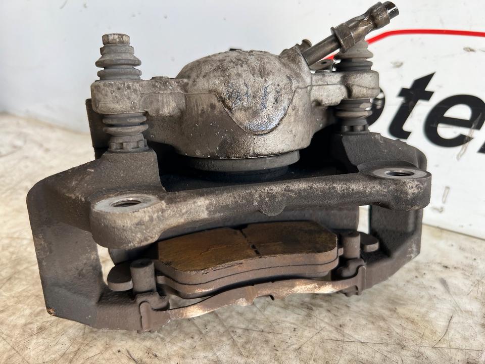 Audi Q5 8R Bremssattel Bremsen Vorne 8R0105P 8R0106P – Bild 9