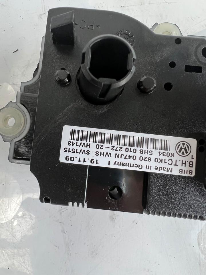 VW Golf 5 V Klimabedienteil Bedienteil 5HB010272 – Bild 4