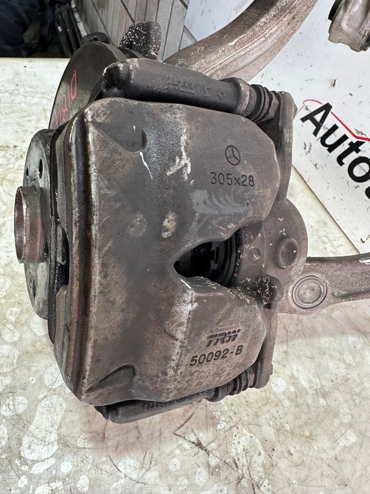 Mercedes W205 S205 Achsschenkel Radnabe Bremssattel Vorne – Bild 12